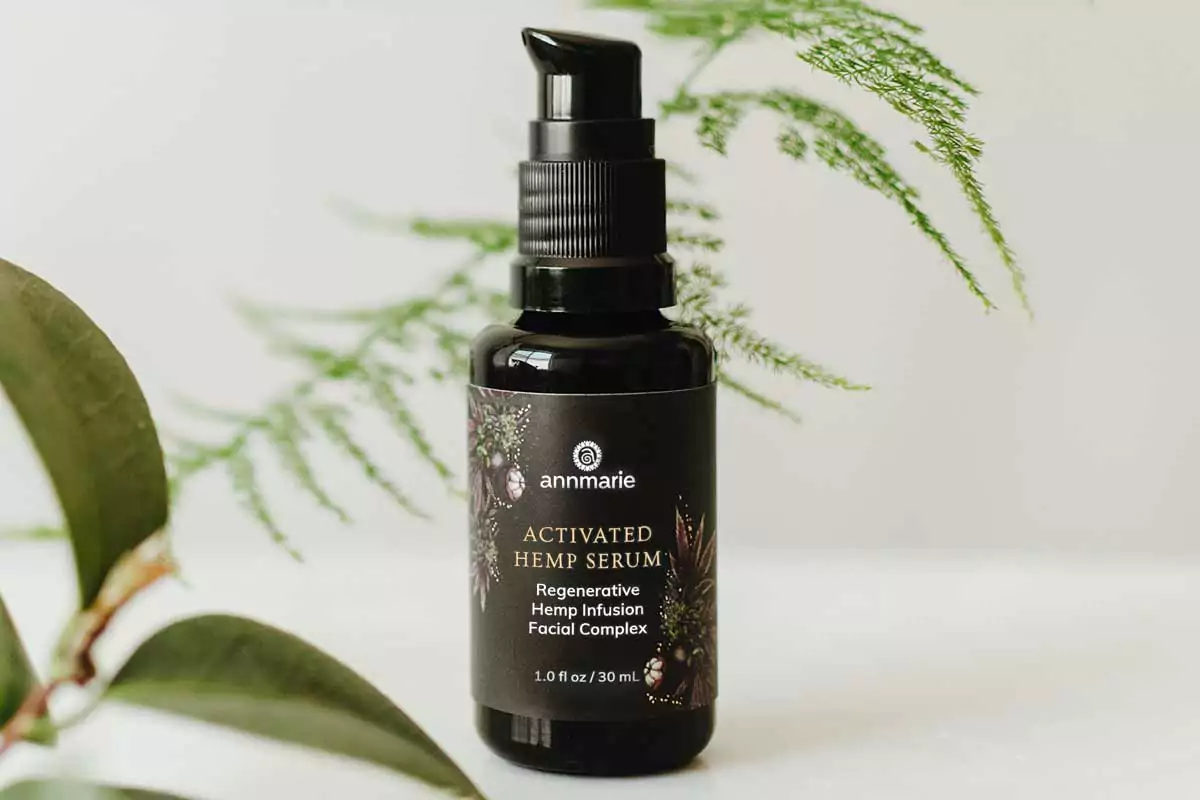 Présentation du sérum de chanvre activé
